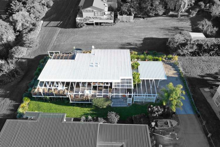 1051b Whangaparaoa Road Tindalls Beach_17