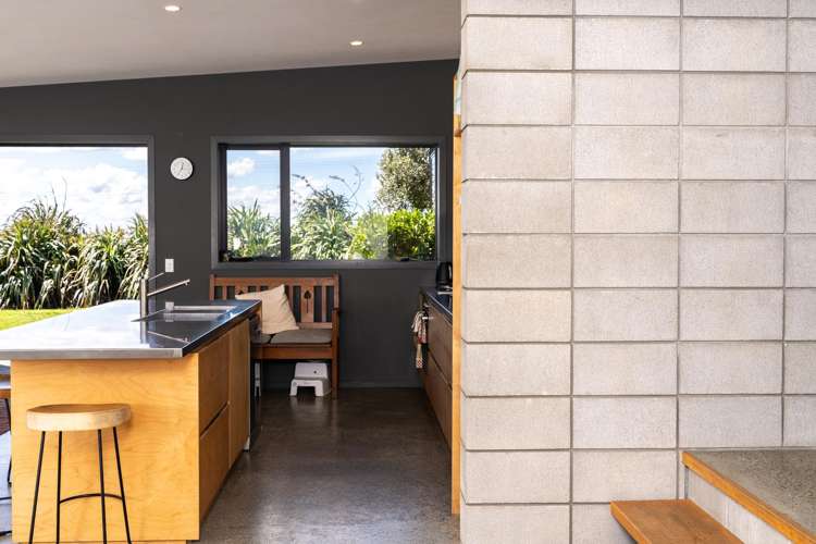 176 Maungatawhiri Road Raglan_13