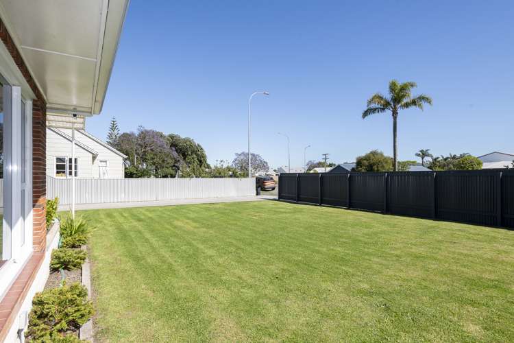 580 Gladstone Road Te Hapara_24