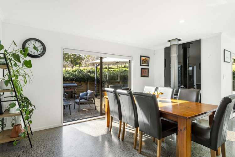 108 Paremoremo Road Lucas Heights_14