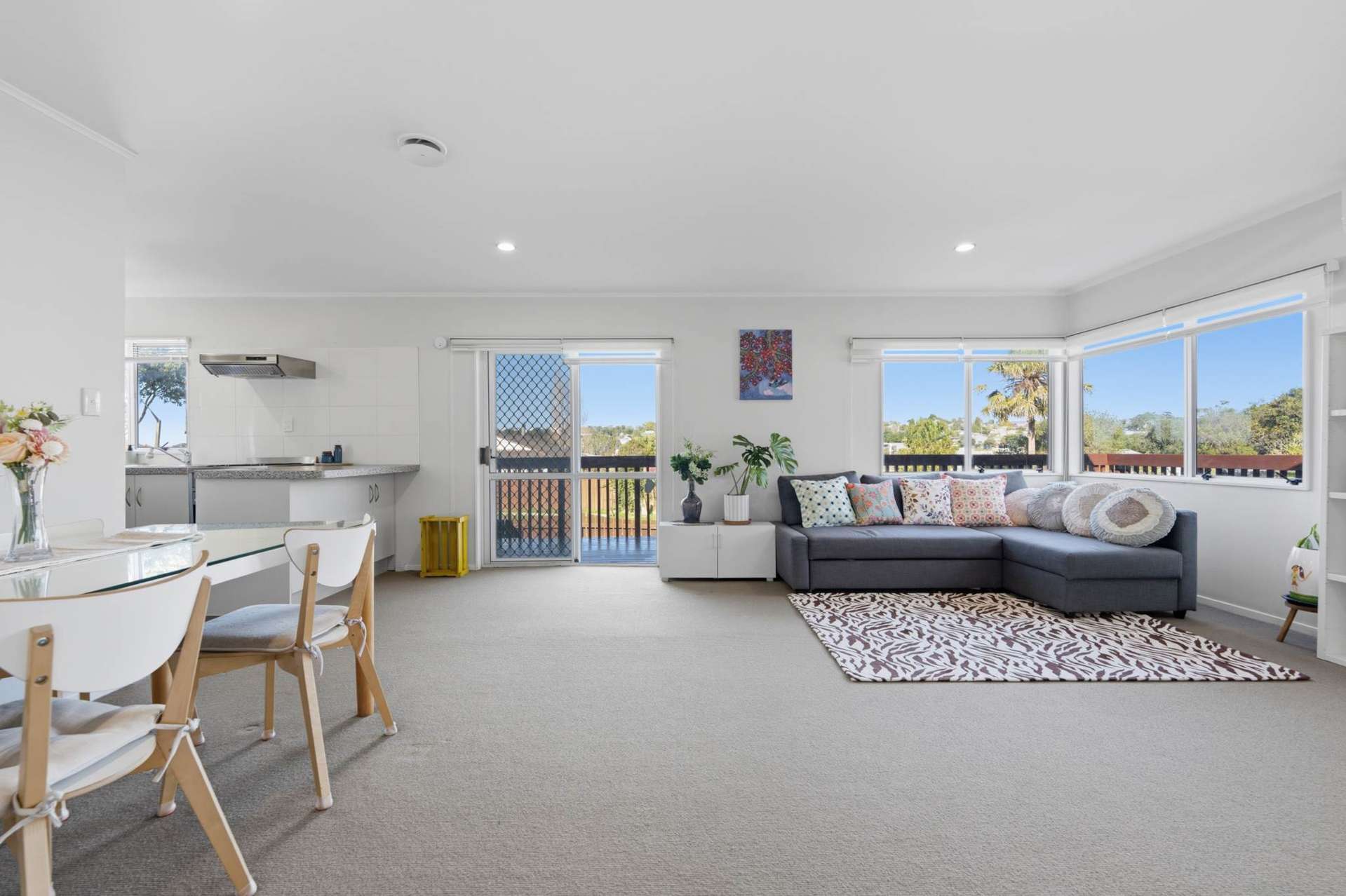 1/17 Lambrown Drive Totara Vale_0