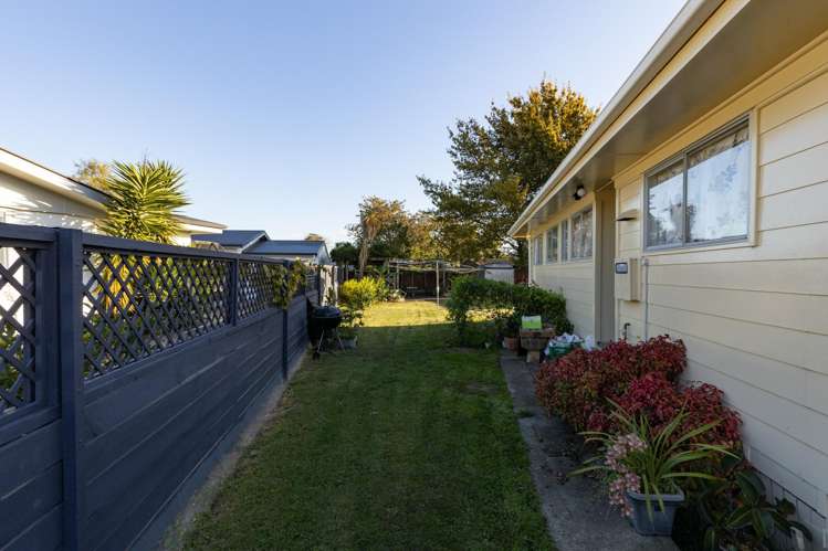 4 Splitt Avenue Glenview_11