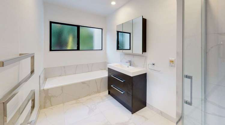 65 Nevay Road Miramar_11