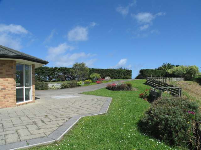 210 Oyster Point Road Kaukapakapa_1