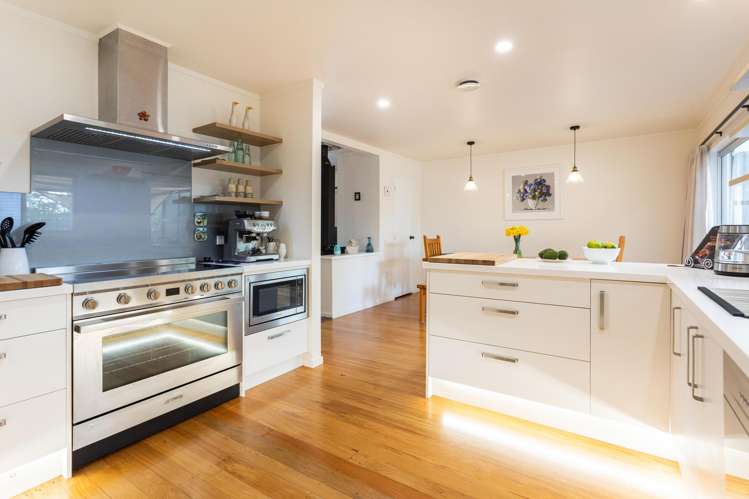 21 Formby Avenue Point Chevalier_1