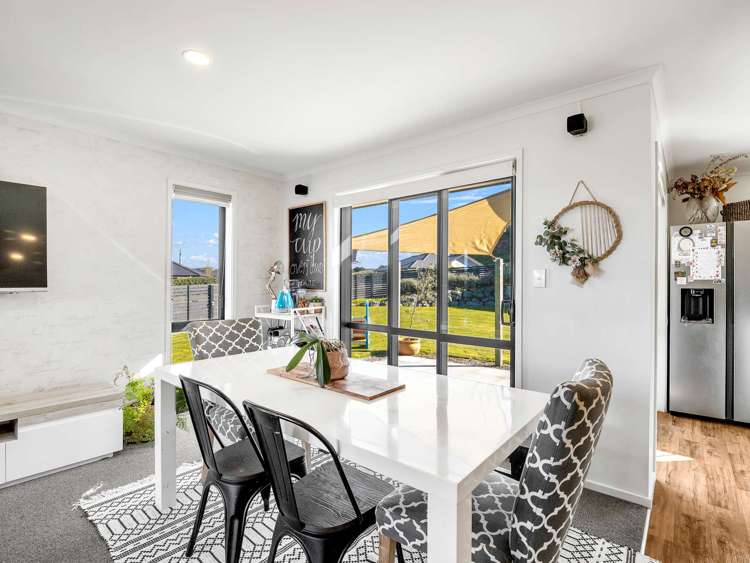 28 Macdonald Heights Feilding_11