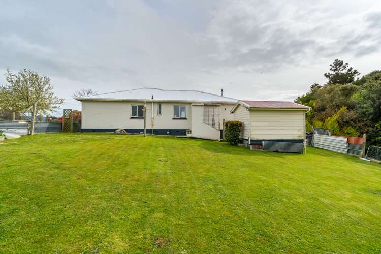 3 Stuart Street Owaka_12