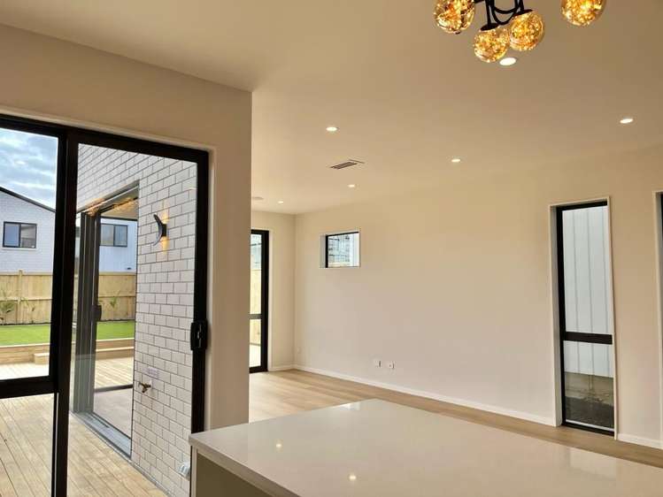 33 Coast Garden Drive Hobsonville_3