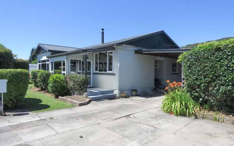 15 Sinnamon Street Reefton_23