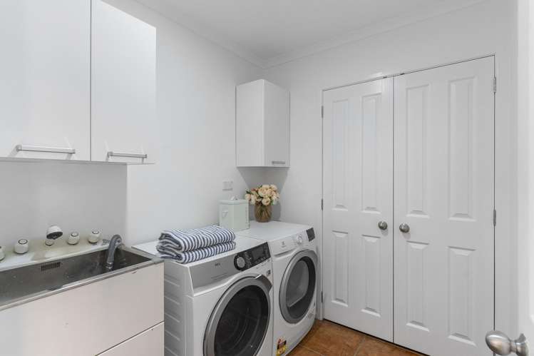 9 Lagoon View Gulf Harbour_17