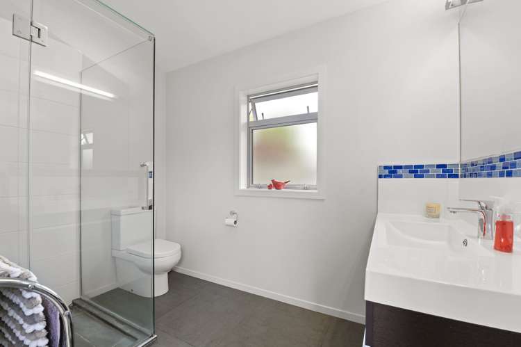 35 Lewis Road Lynmore_12