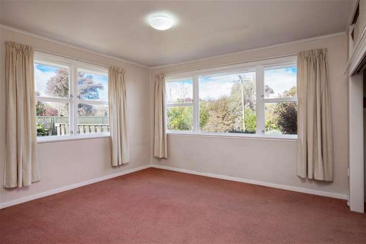 3 Ruthken Crescent Springlands_10