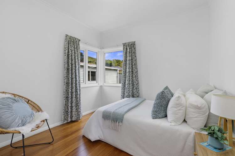 14C Sharpe Crescent Wainuiomata_13