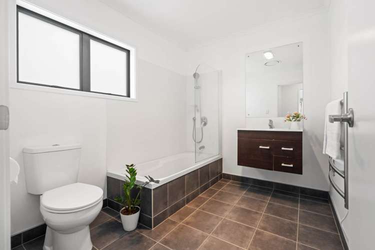 2/23 Ruawai Road Mount Wellington_12