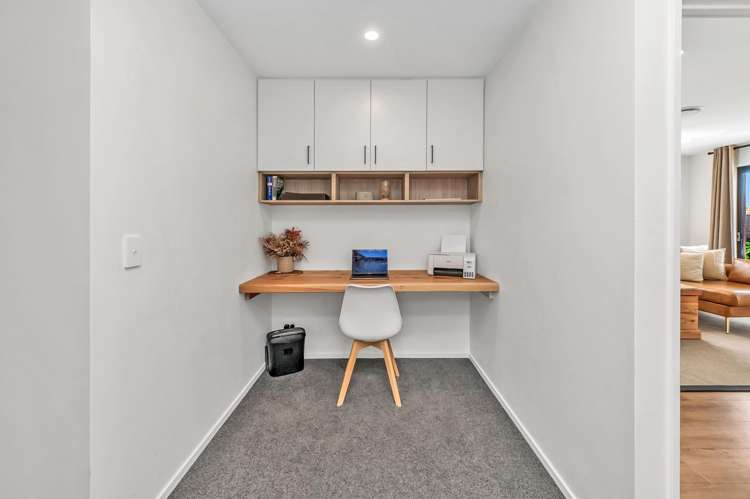 15 Cedric Place Darfield_14