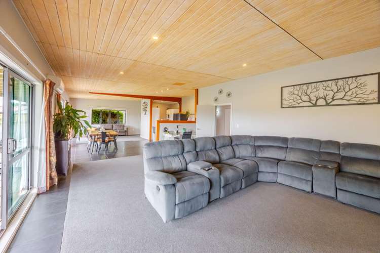 15 Lake View Road Waipukurau_14