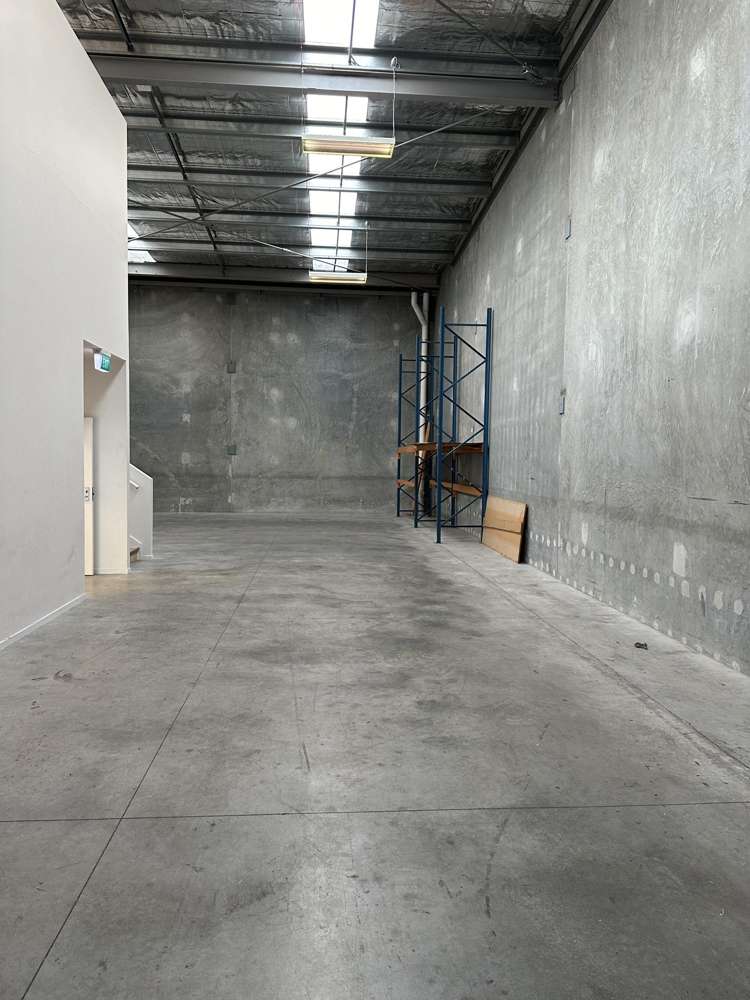 Unit 4/2 Distribution Lane_0
