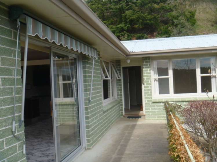 7 Branxholm Street Roxburgh_7