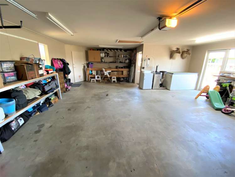 6 Solway Place Mosgiel_20