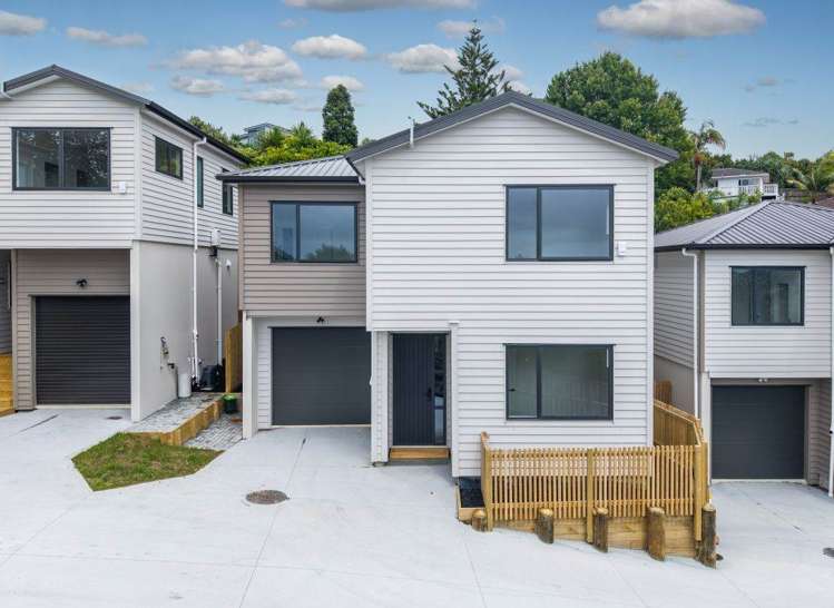 24A & 24B Zingaro Place Massey_26