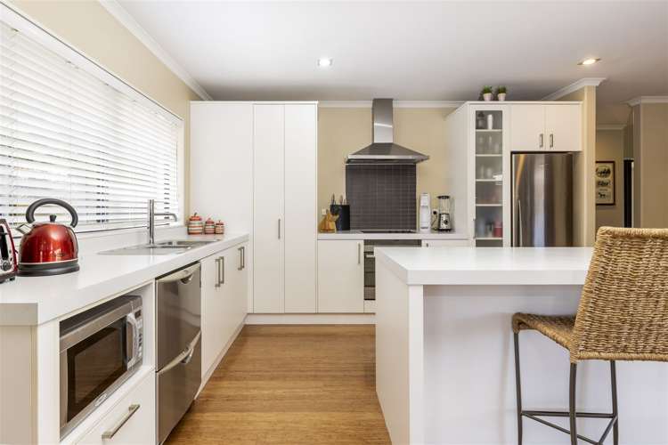 2 Nottinghill Drive Springlands_6