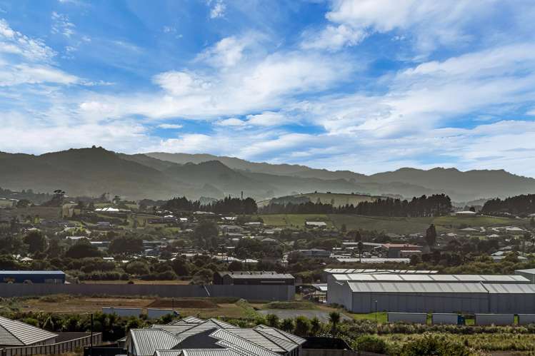 14 PIEDMONTE AVENUE Pokeno_15