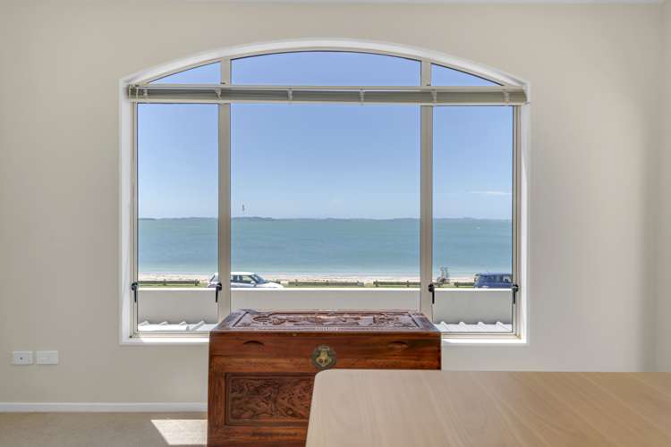 1/37 The Esplanade Eastern Beach_20