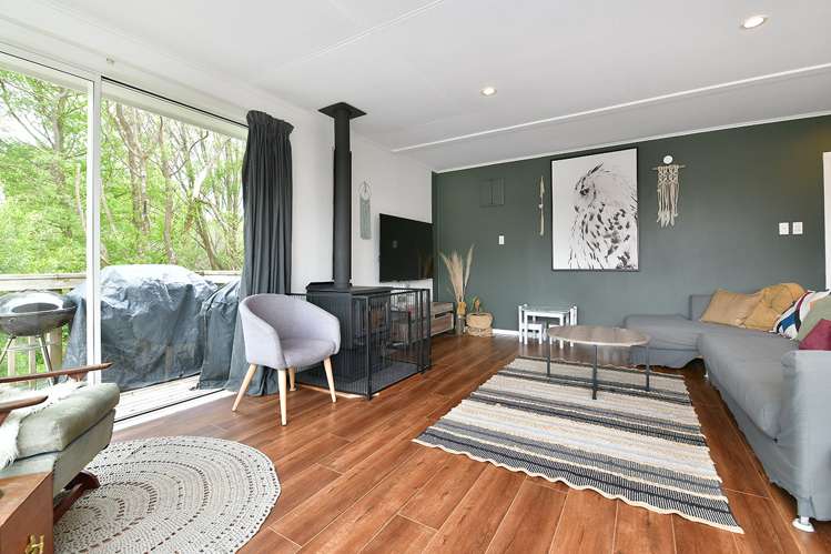 136 Awaroa Road Helensville_7