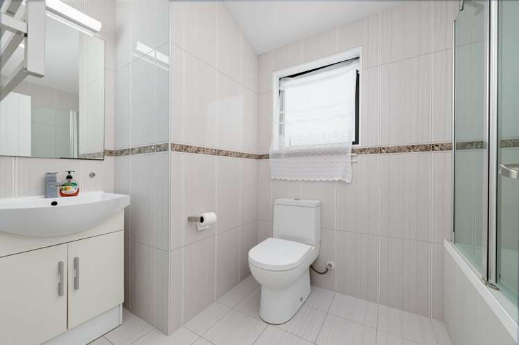 93 Waitaki Street Henderson_19