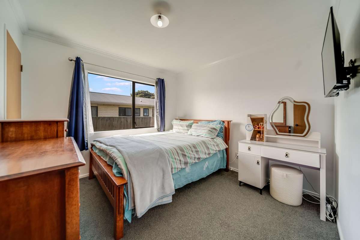 3/55 Tuhikaramea Road_2