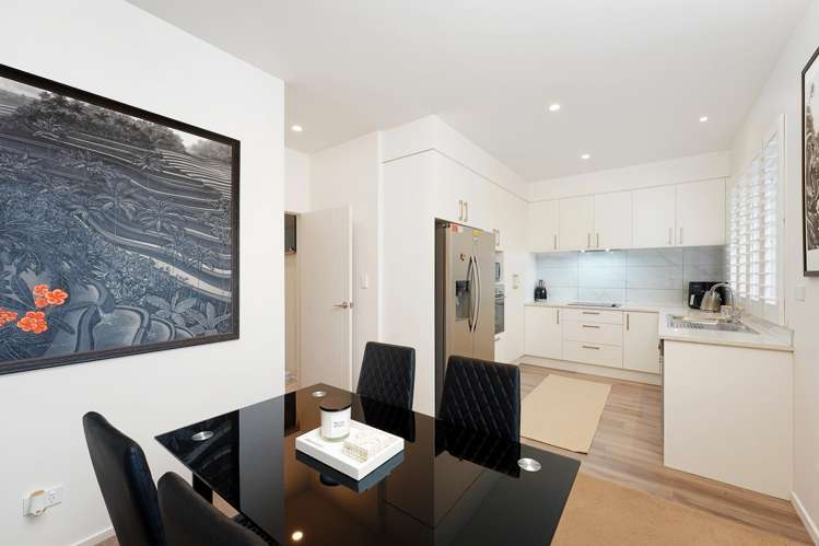 9/60 Kelman Road Kelston_18