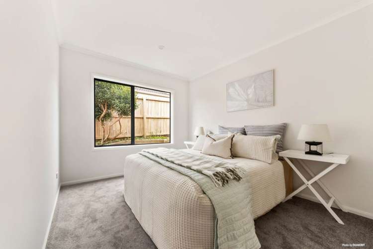 44 Newinn Crescent East Tamaki Heights_9