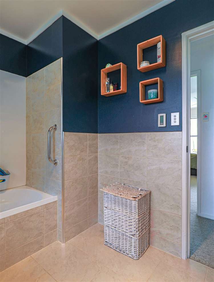 1025 Hetherington Road Ruawaro_24