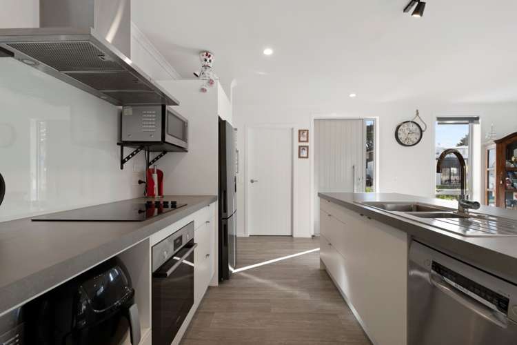 6 Queen Palms Road Te Puke_6