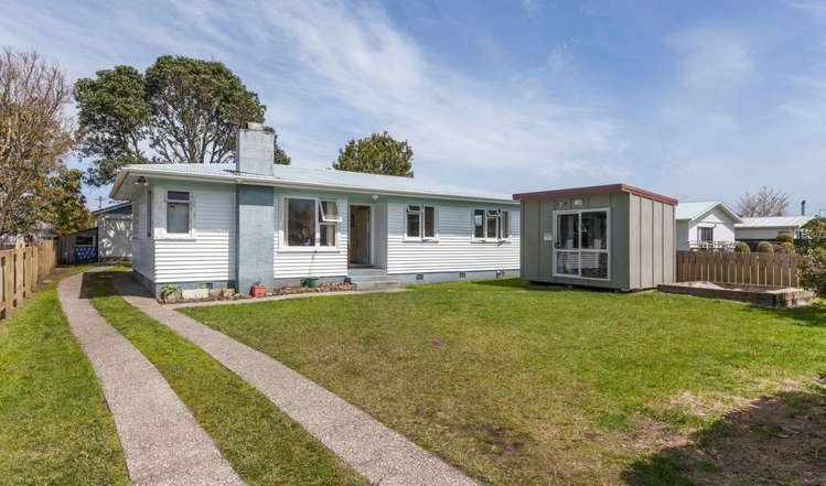 16 White Street Whitianga_7