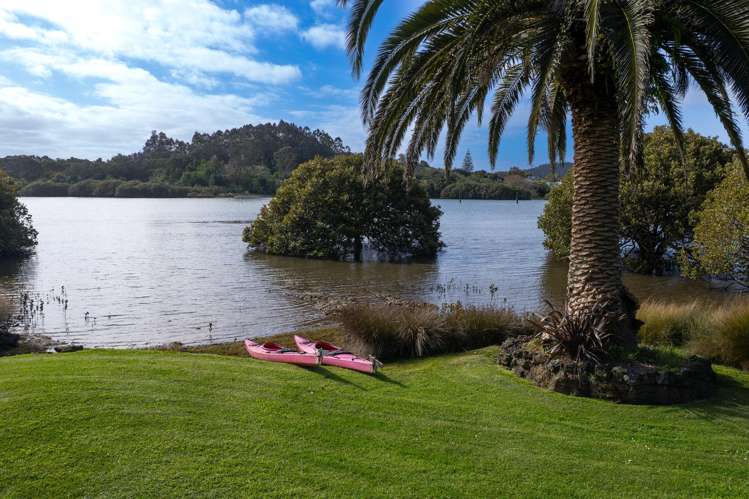 17 The Lookout Kerikeri_29