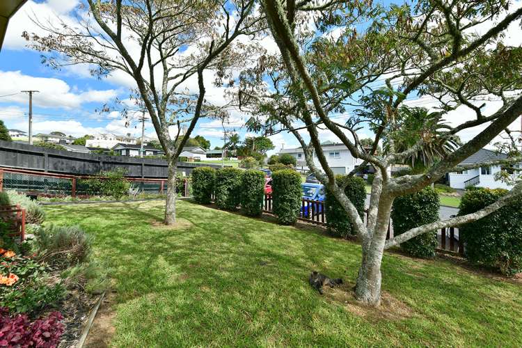 Unit A/3 Miro Street Helensville_11