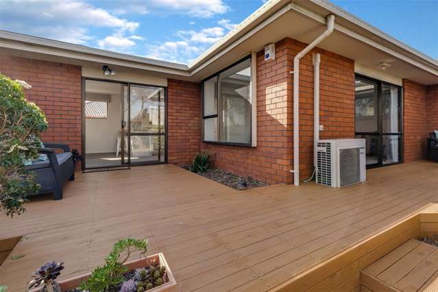 18 Lowry Avenue Redwood_1