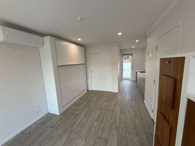 2/7 Tulloch Place Conifer Grove_3