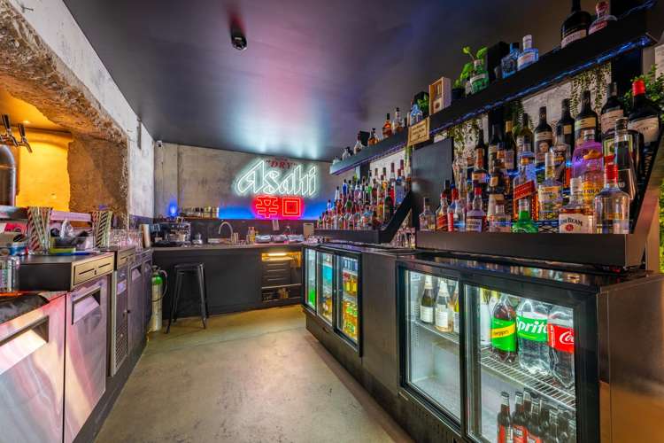 8a Royal Arcade Timaru Central_11