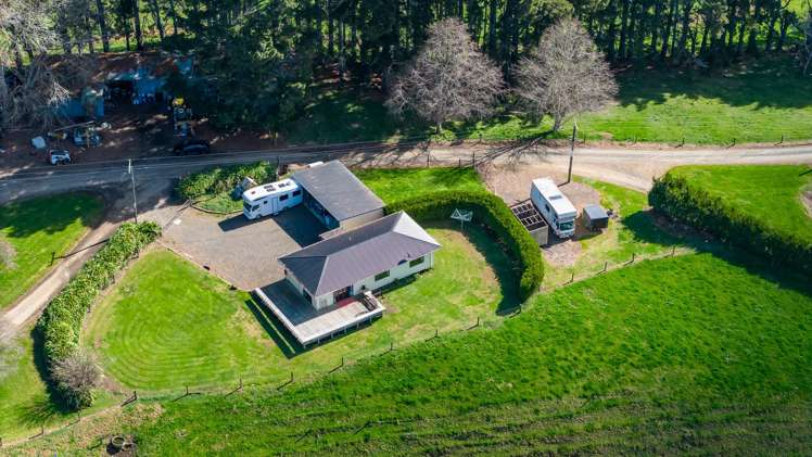 1026 Limeworks Loop Road Te Pahu_15