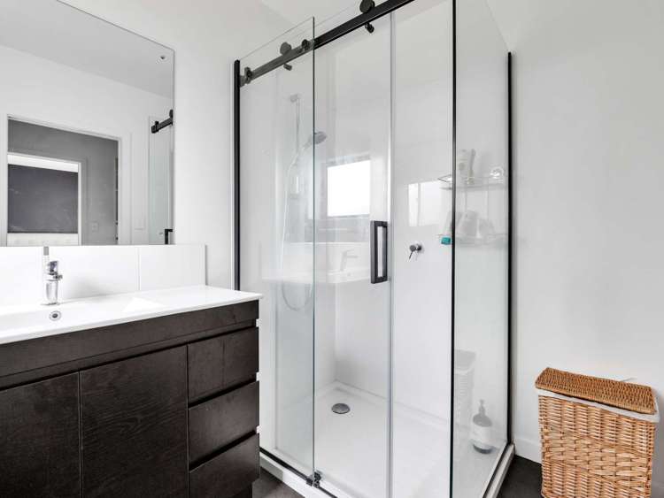 2D Vipond Road Stanmore Bay_19