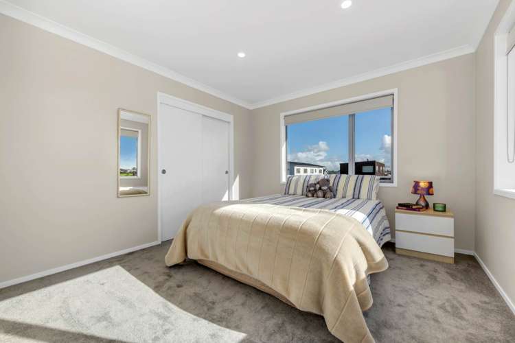 29 Defender Crescent Beachlands_22