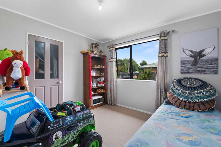 268 Vaughan Road Owhata_13