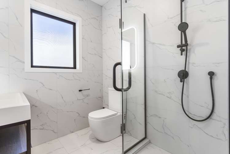 36 Gospel Heights Flat Bush_26