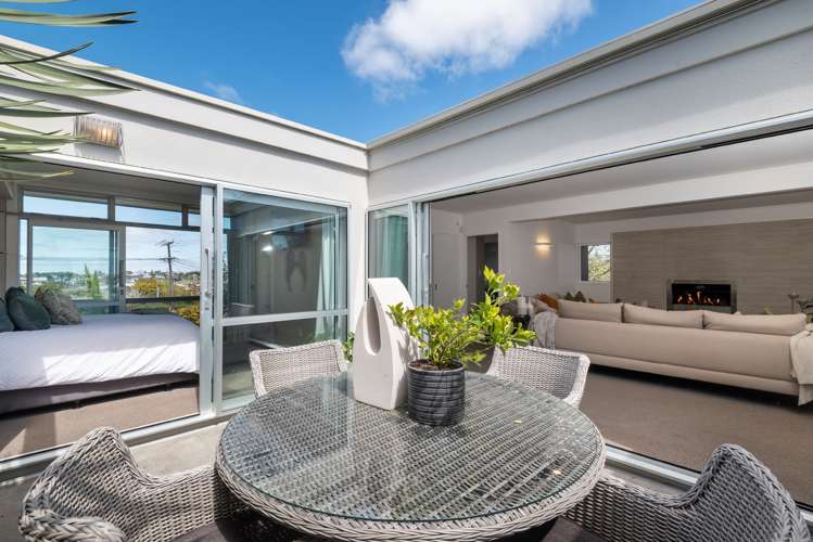 473 Beach Road Murrays Bay_5