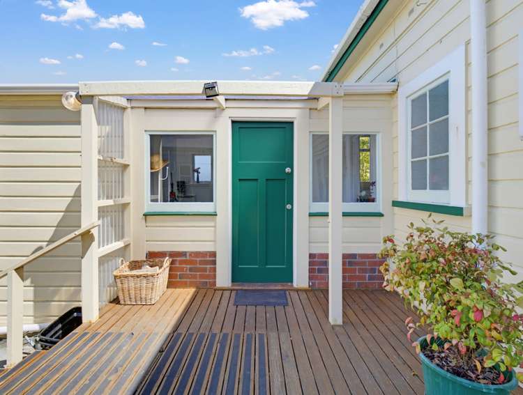 10 Fromont Street Whanganui East_26