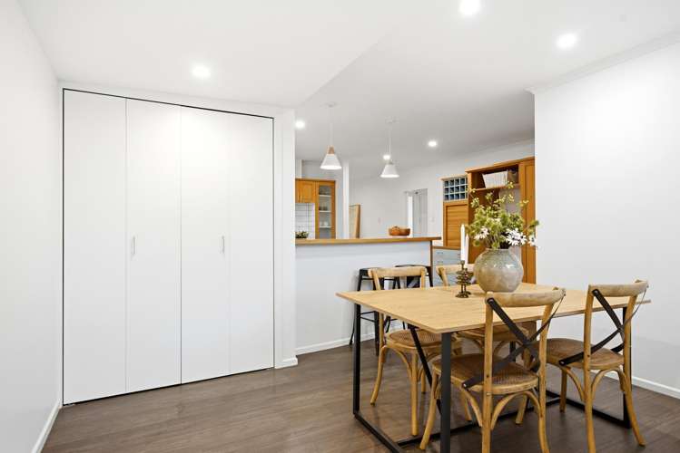 44 Croziers Road_5