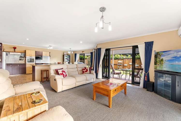 51 Discovery Avenue Welcome Bay_2
