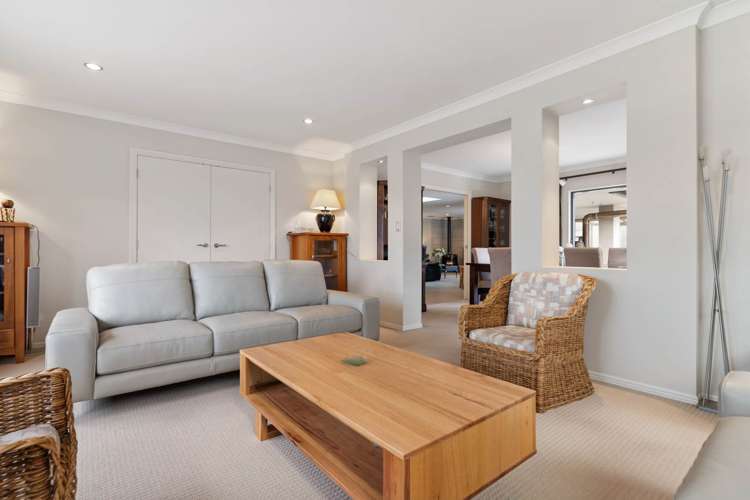 57 Lough Bourne Drive Pukekohe_5